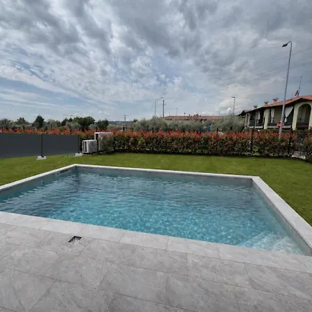 Palm Villa *