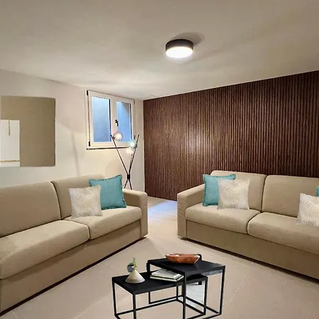 Palm Villa *